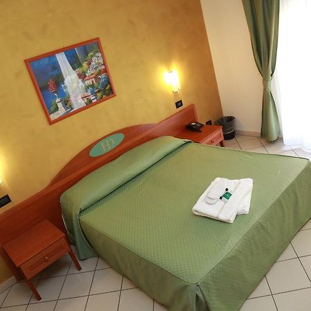 Hotel Dore Milan Bagian luar foto