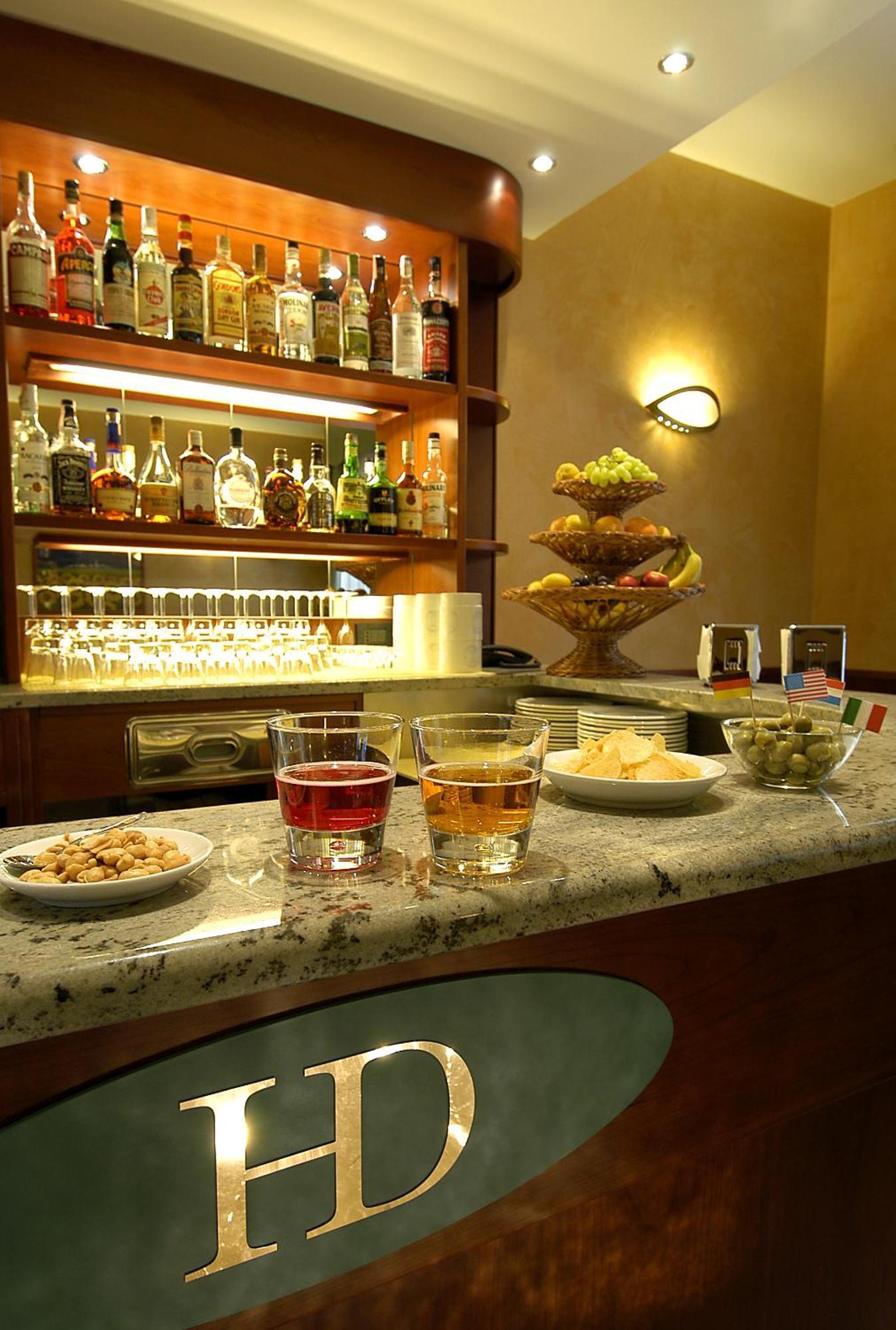 Hotel Dore Milan Bagian luar foto