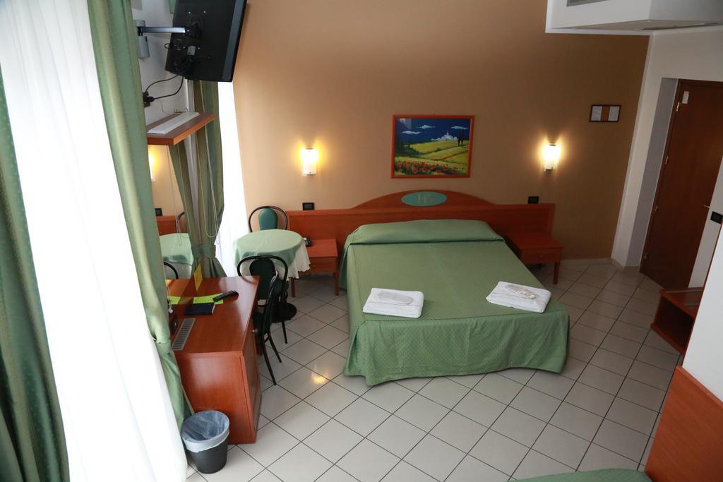 Hotel Dore Milan Bagian luar foto