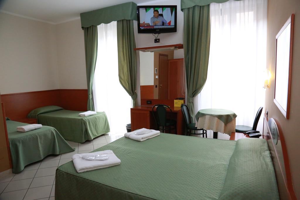 Hotel Dore Milan Bagian luar foto